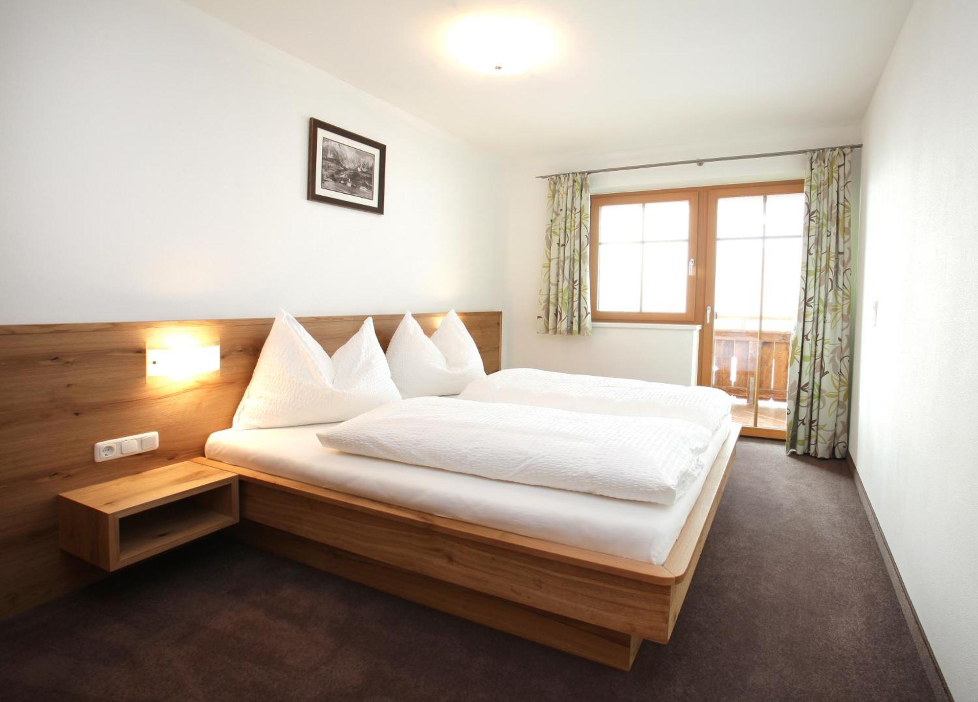 Tarlack Appartements Huetten 34 Leogang Phòng bức ảnh
